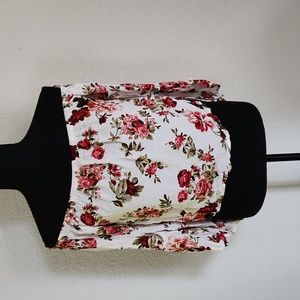 Women's floral crop top with bell sleeves